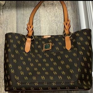 Dooney&Bourke Blakely Tammy Tote